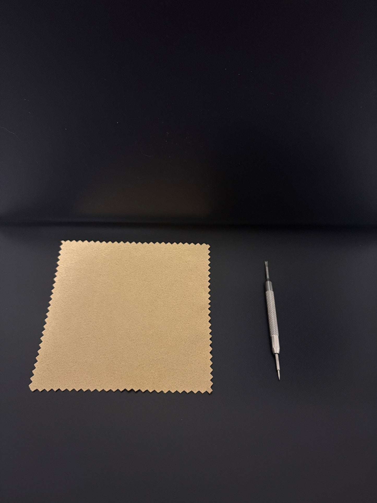 Obscura All Silver Watch