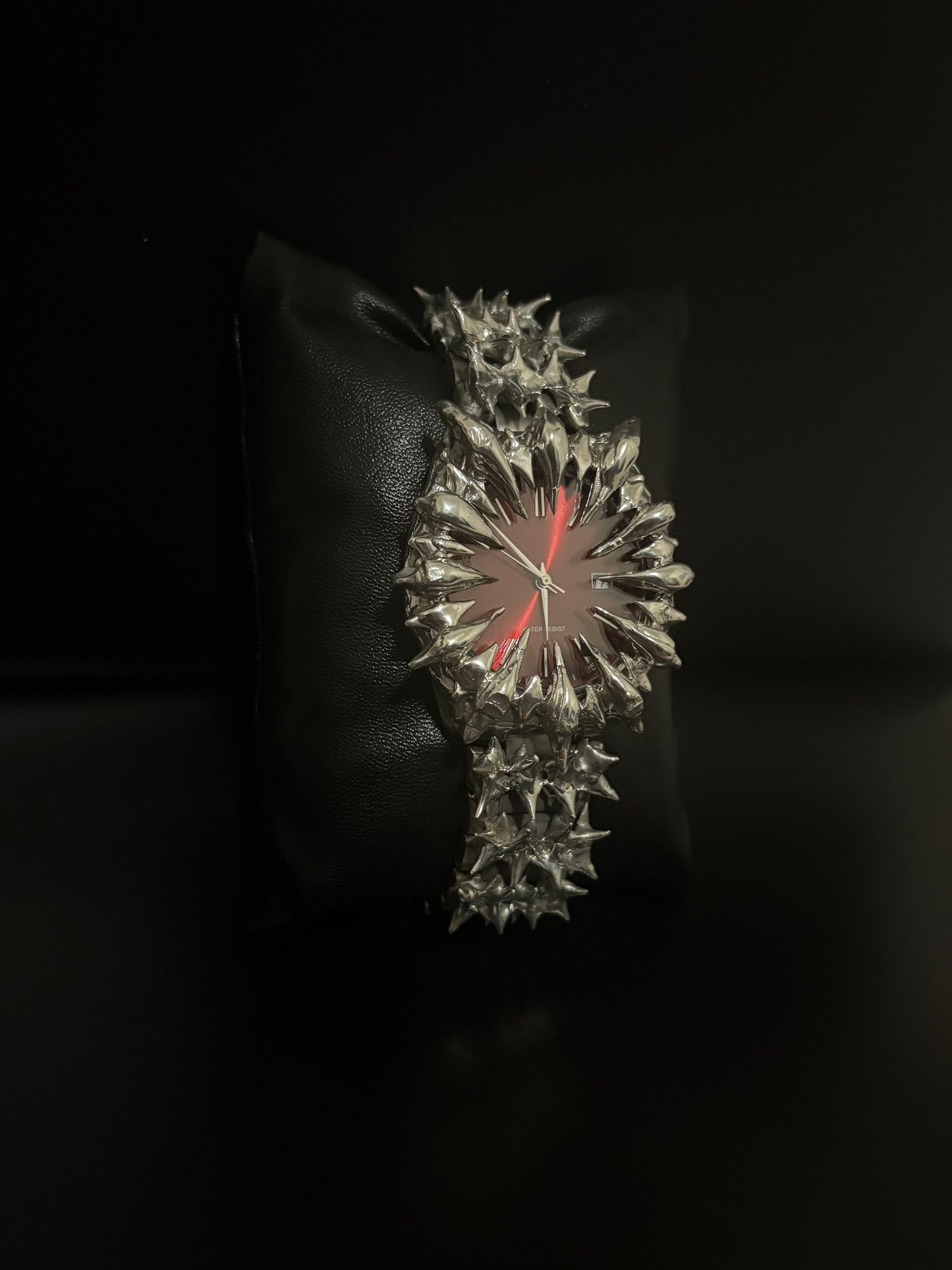 Obscura Red/Silver Watch