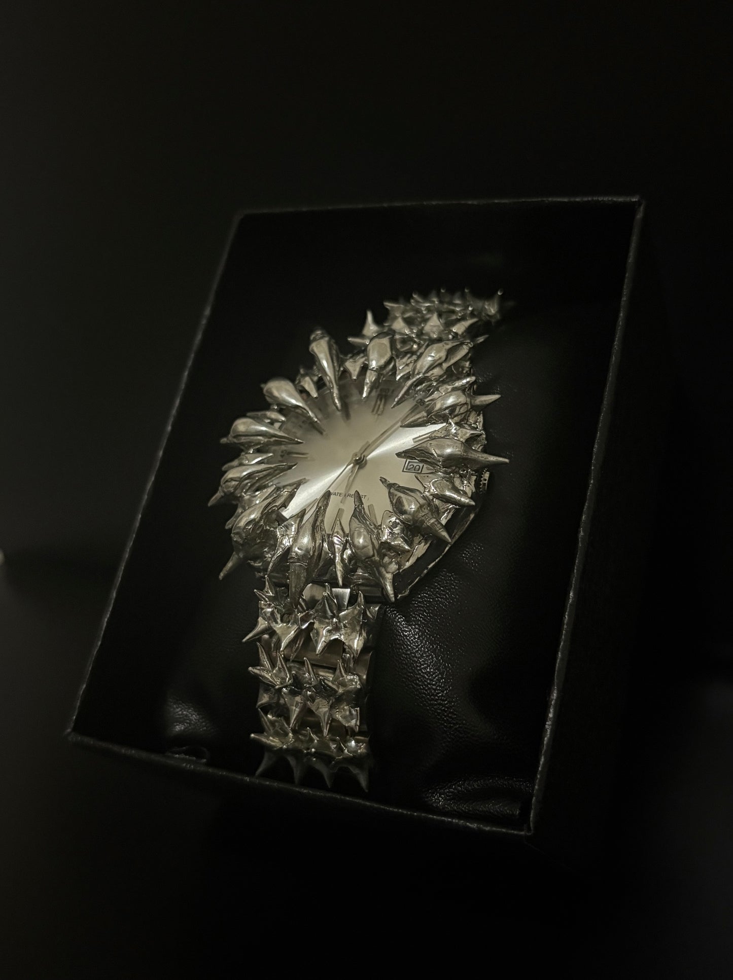 Obscura All Silver Watch